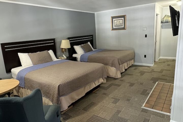 Room 21 of 24