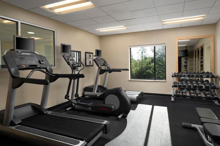 Health and Fitness 30 of 32