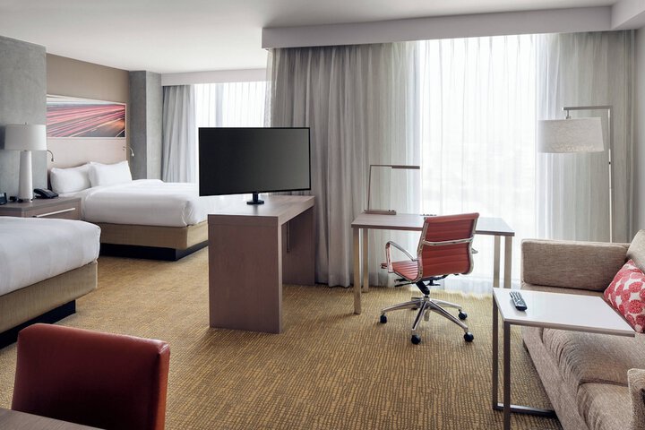 Room 13 of 48