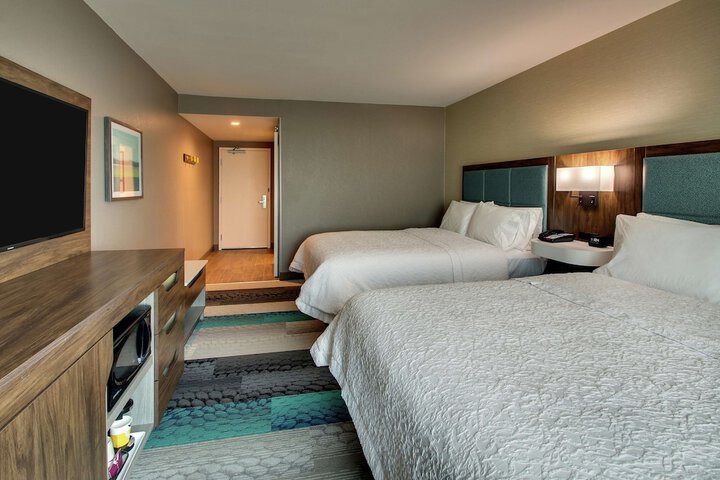 Room 15 of 60