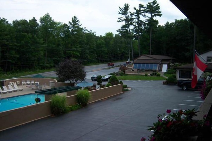 Hotel 5 of 65