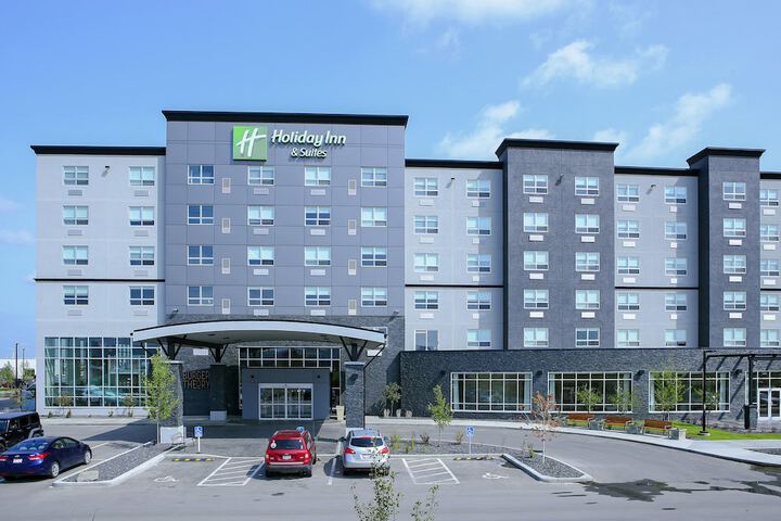 Hotel 5 of 155