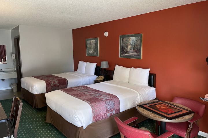 Room 60 of 84