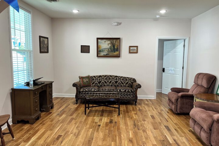 Room 15 of 60