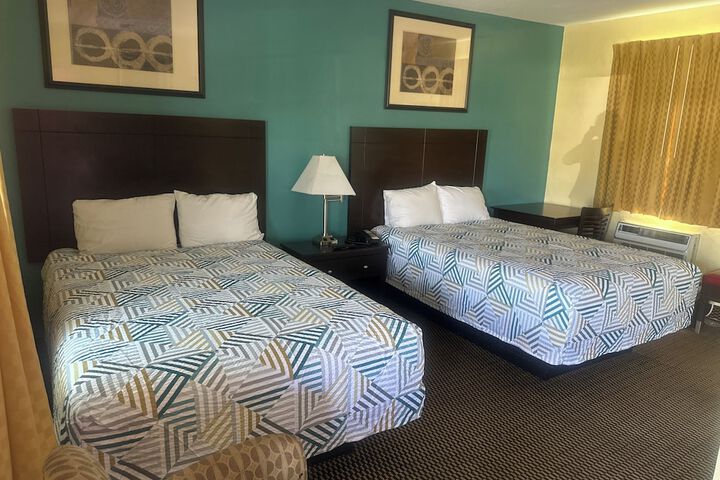 Tropical Palm Motel