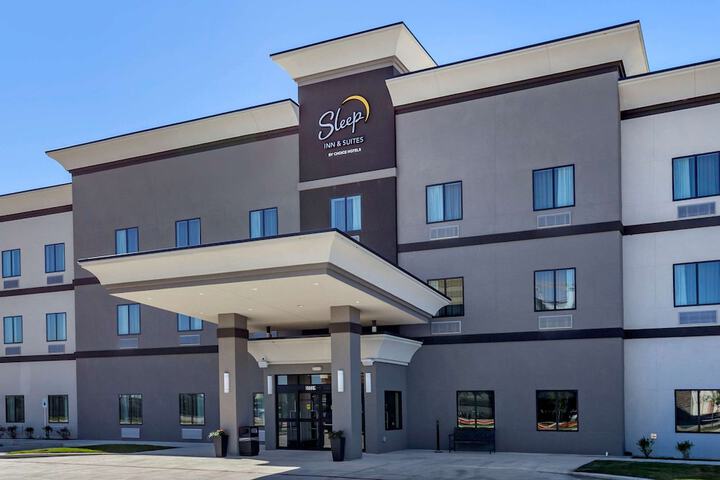 Hotel 2 of 28