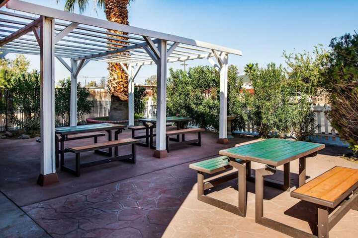 Hotel Europa Ridgecrest