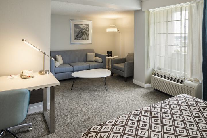 Room 45 of 86
