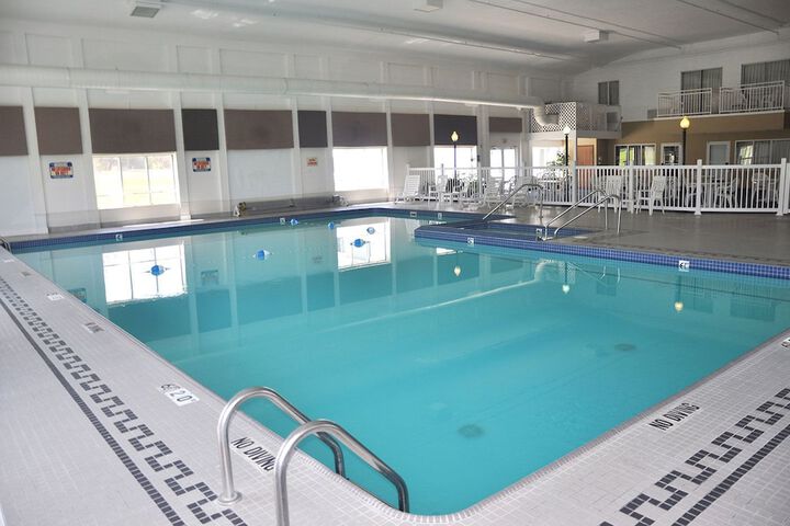 Pool 4 of 37