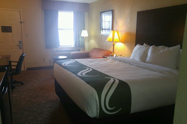 Room 13 of 44