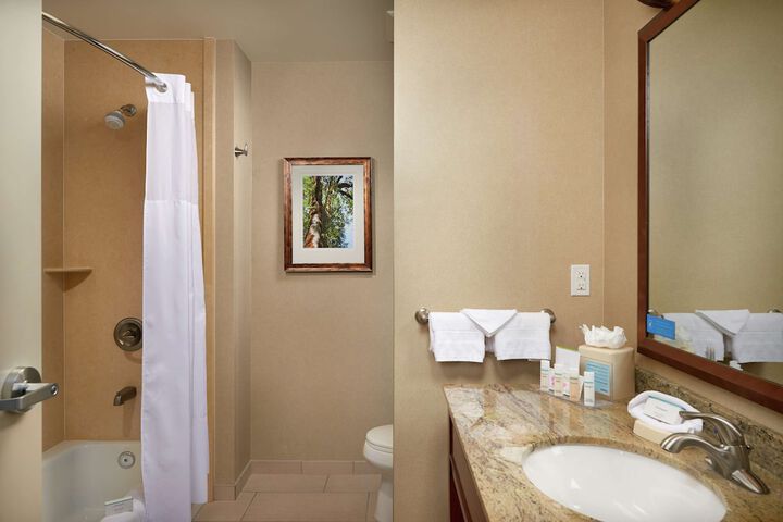 Hampton Inn & Suites Salem OR
