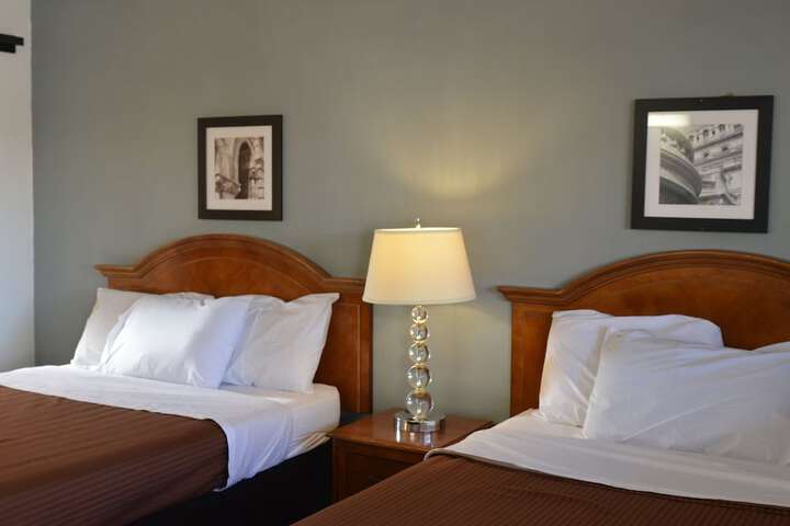 Room 22 of 54