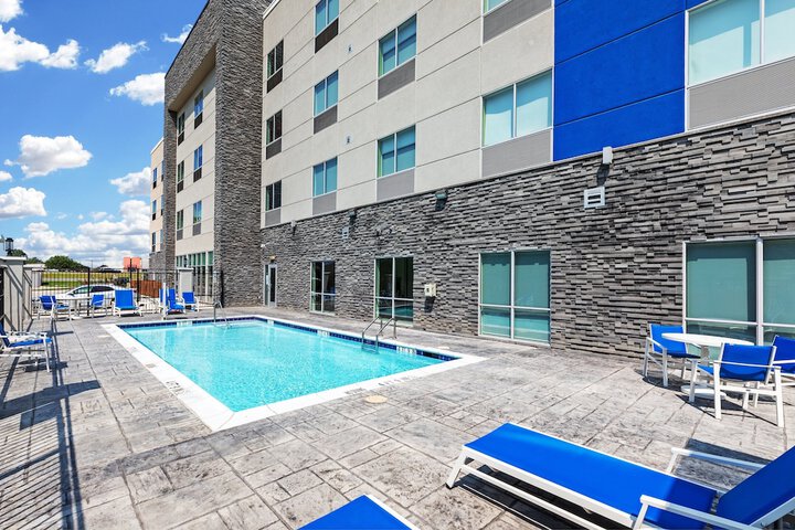 Pool 5 of 26