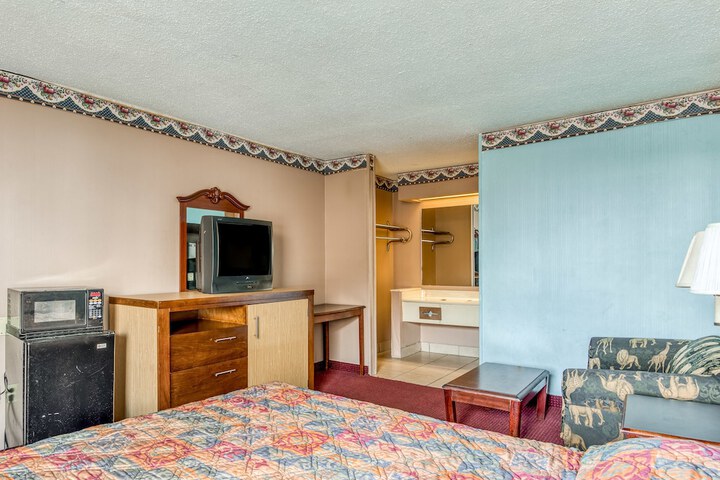 Room 14 of 31