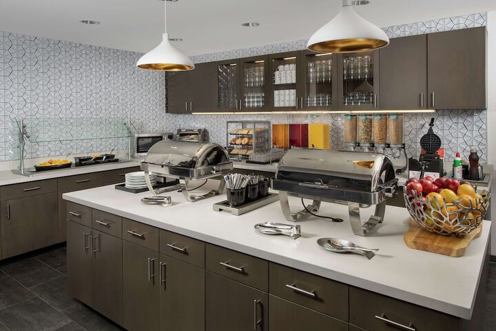 Breakfast/Coffee Service 41 of 51