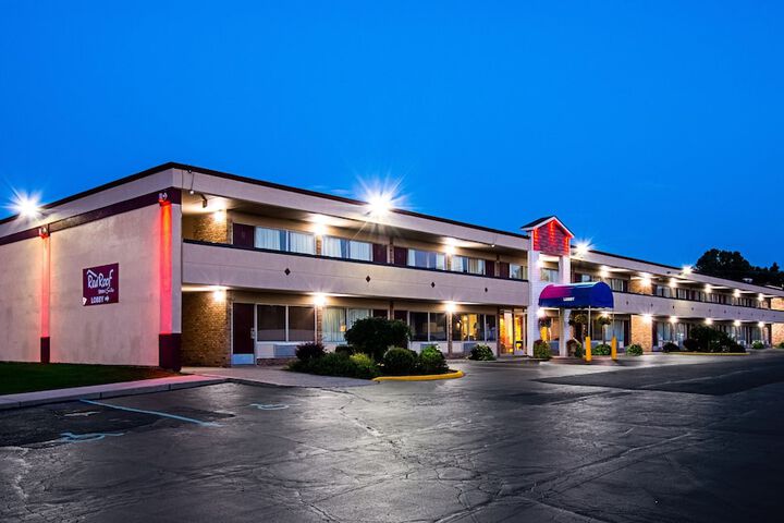 Hotel 8 of 29