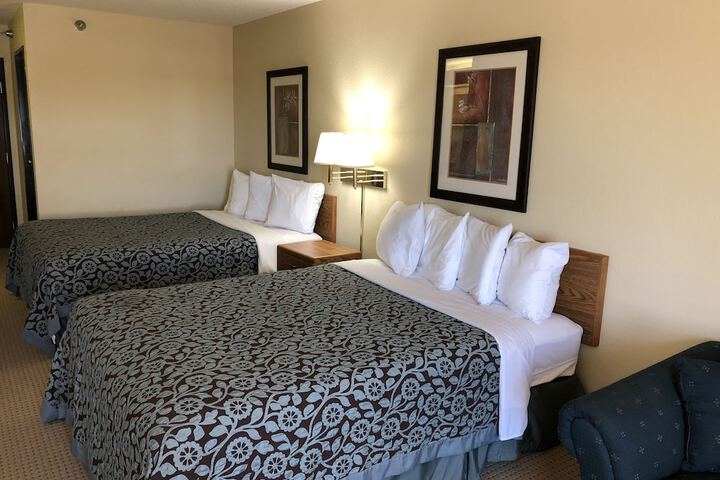 Room 31 of 76