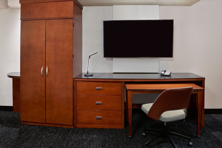 Courtyard by Marriott Calgary Airport