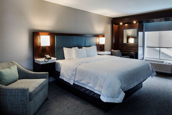 Hampton Inn & Suites Chicago / Lincolnshire