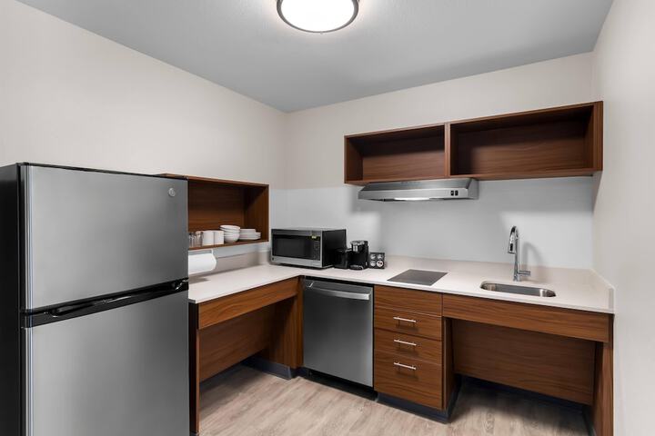 Everhome Suites Bastrop by Choice Hotels