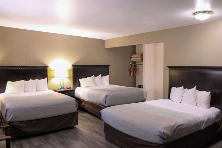 Room 20 of 40