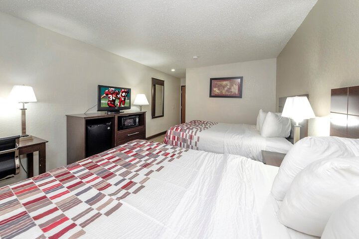 Room 19 of 34