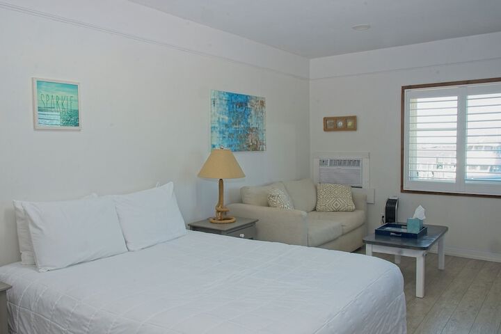 Room 171 of 231