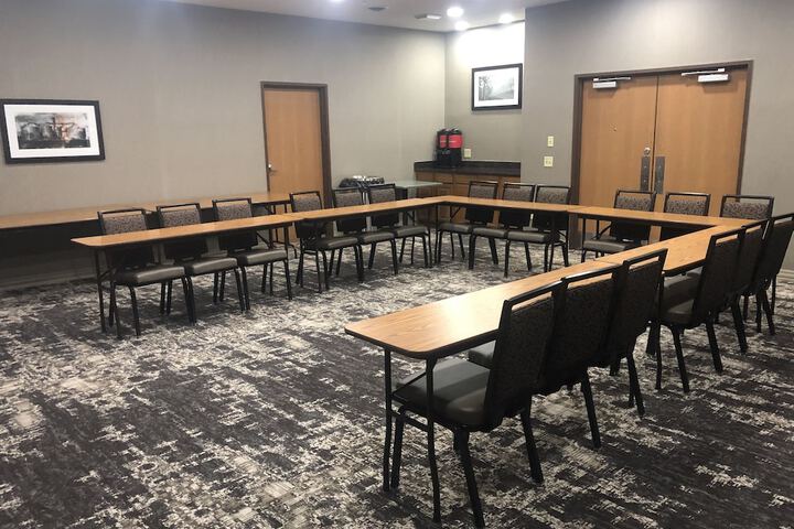 Best Western Plus Sparta Trail Lodge