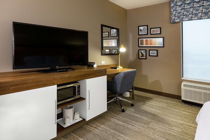 Room 65 of 87