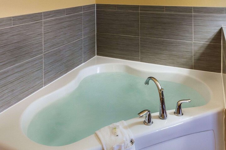 Comfort Suites Cotulla near I-35