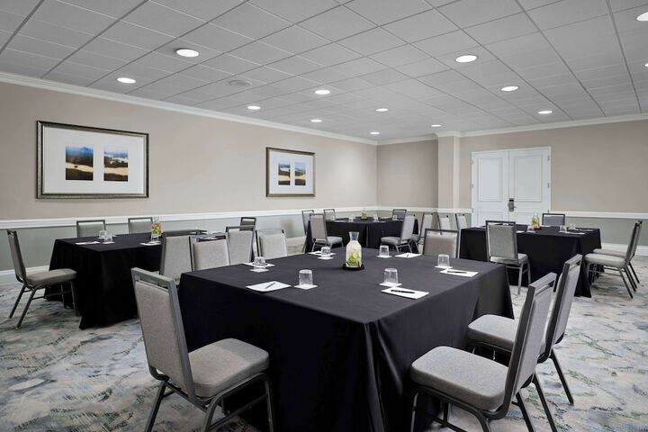 Hilton New Orleans Airport