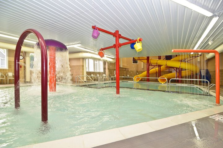 Pool 4 of 65
