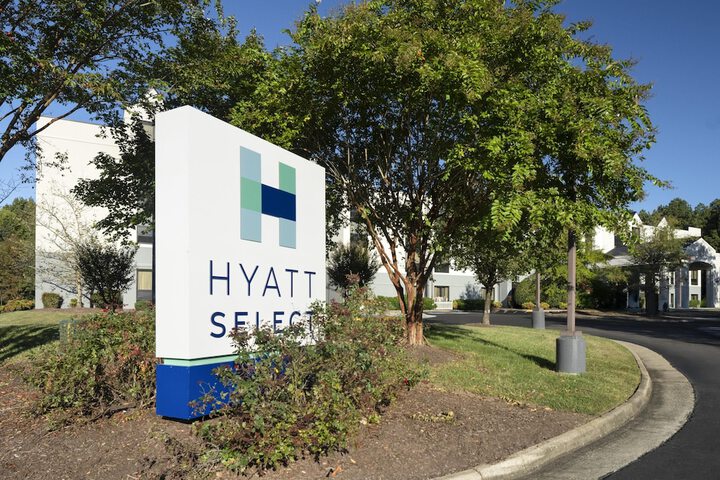 Hyatt Select Richmond / Chester