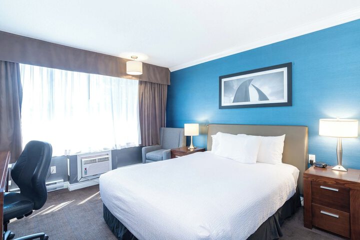 Room 21 of 45