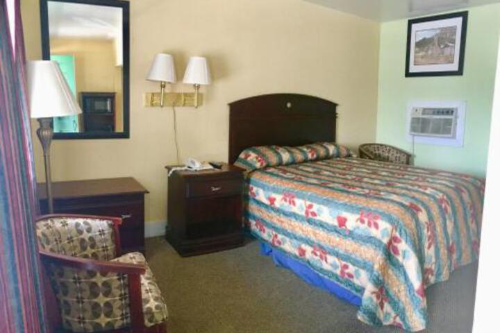 Budget Inn