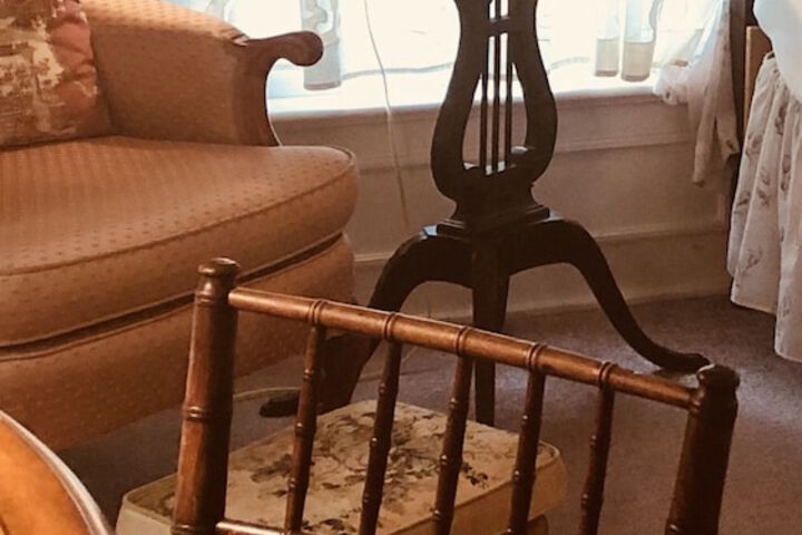 PRINCESS ANNE BOOK LOVERS INN