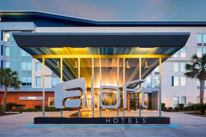 Hotel 2 of 51