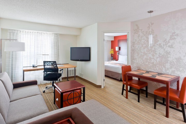 Room 16 of 22