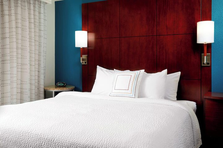 Room 20 of 28