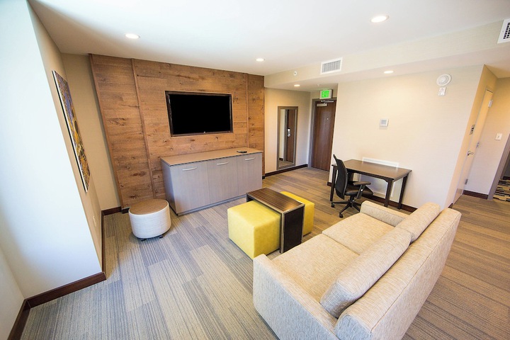 Room 12 of 35