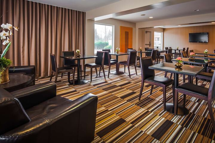 Best Western Plus Rancho Cordova Inn