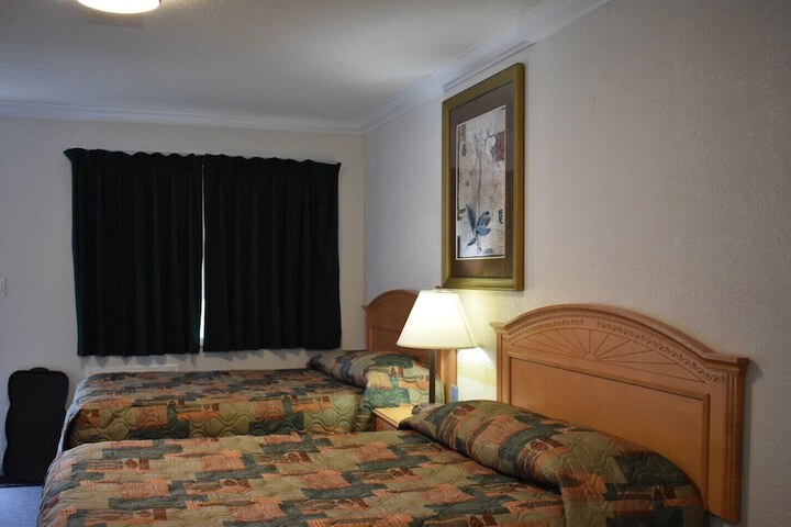 Room 23 of 56