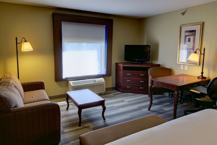 Room 63 of 93