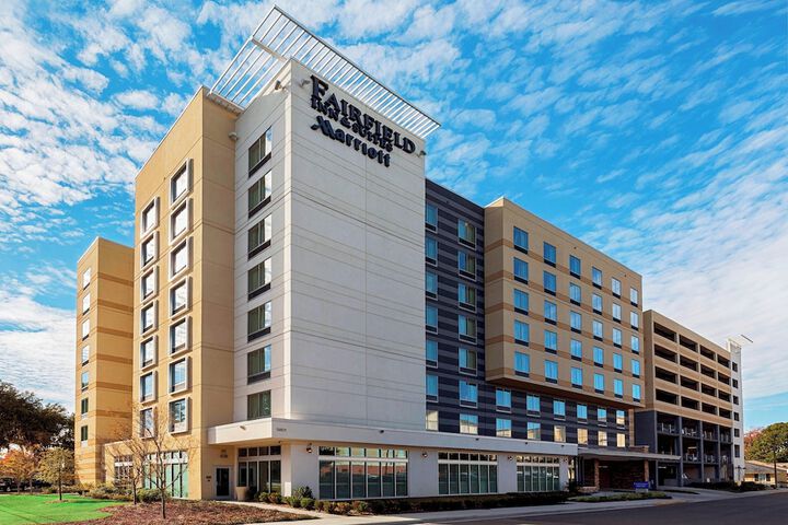 Hotel 2 of 35