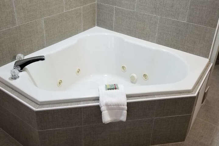 Best Western Shallotte / Ocean Isle Beach Hotel