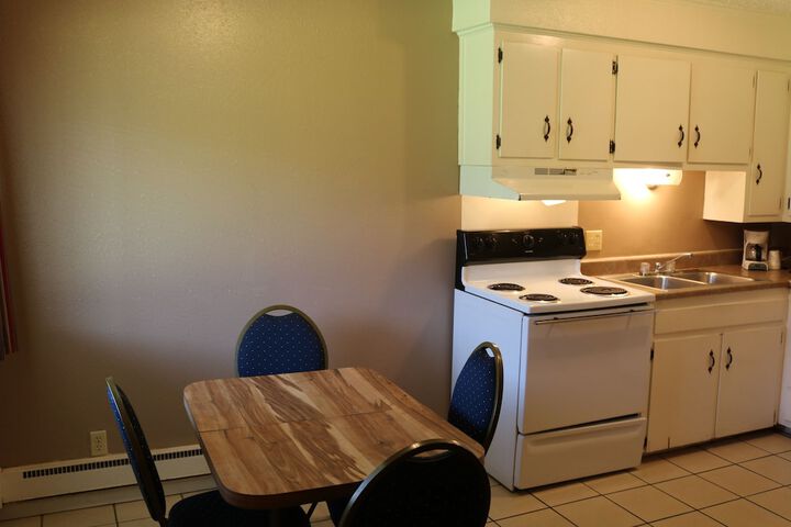 Room 11 of 26