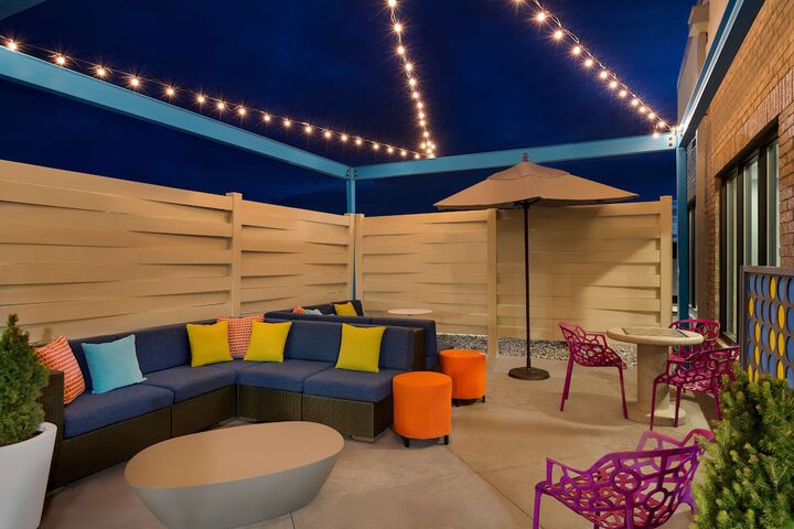 Terrace/Patio 42 of 43