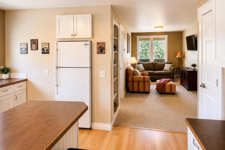 Triple Tree Suites