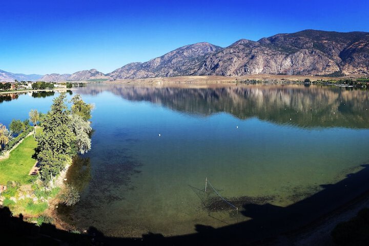 Holiday Inn Hotel & Suites Osoyoos by IHG