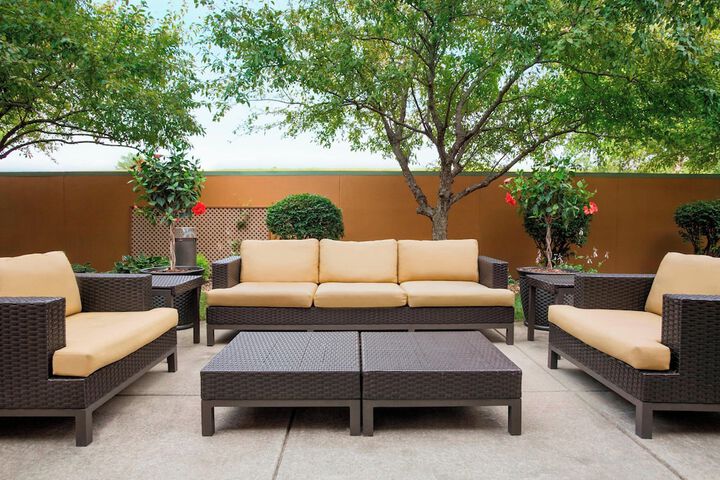 Courtyard by Marriott Springfield